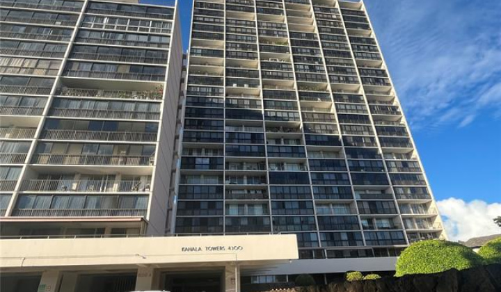 4300 Waialae Avenue,Honolulu,Hawaii,96816,2 ベッドルーム ベッドルーム,2 バスルームバスルーム,コンド / タウンハウス,Waialae,3,18368306