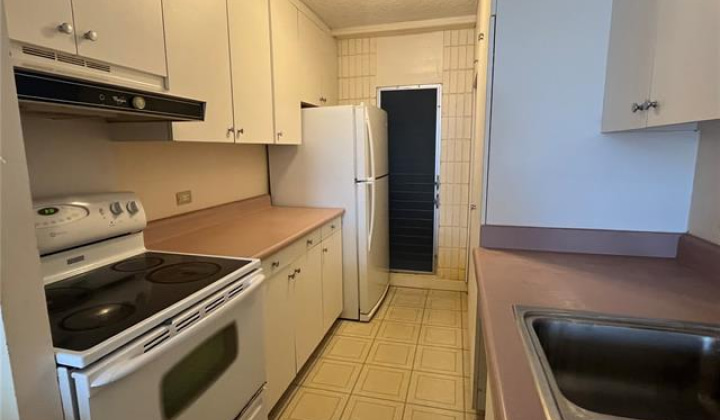 4300 Waialae Avenue,Honolulu,Hawaii,96816,2 ベッドルーム ベッドルーム,2 バスルームバスルーム,コンド / タウンハウス,Waialae,3,18368306