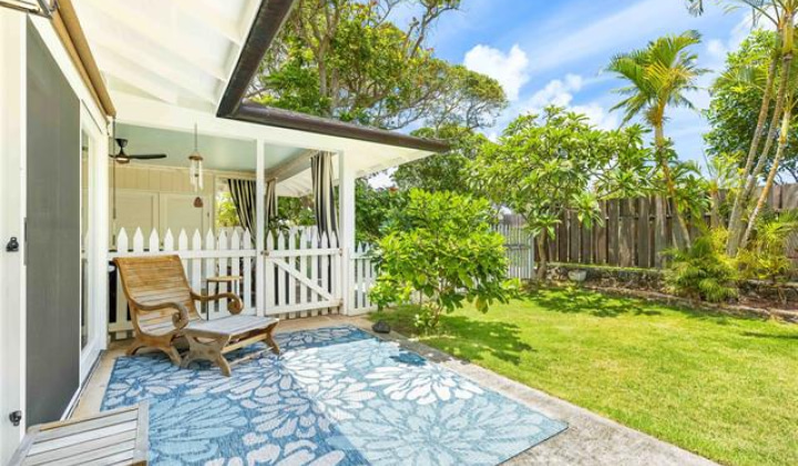 811 Maluniu Avenue,Kailua,Hawaii,96734,2 ベッドルーム ベッドルーム,1 バスルームバスルーム,一戸建て,Maluniu,19520317