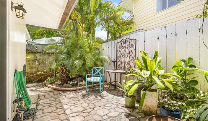 811 Maluniu Avenue,Kailua,Hawaii,96734,2 ベッドルーム ベッドルーム,1 バスルームバスルーム,一戸建て,Maluniu,19520317