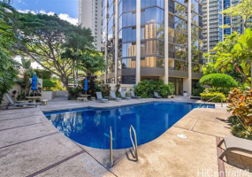 60 Beretania Street,Honolulu,Hawaii,96817,3 ベッドルーム ベッドルーム,2 バスルームバスルーム,コンド / タウンハウス,Beretania,28,18368429