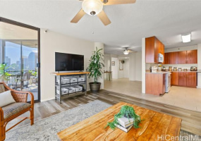 60 Beretania Street,Honolulu,Hawaii,96817,3 ベッドルーム ベッドルーム,2 バスルームバスルーム,コンド / タウンハウス,Beretania,28,18368429
