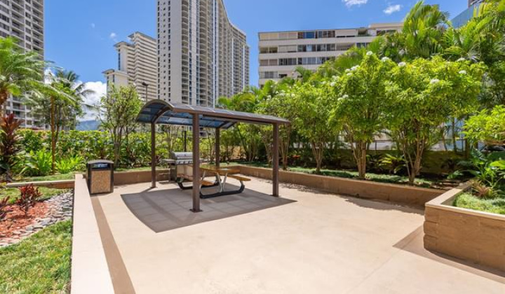411 Hobron Lane,Honolulu,Hawaii,96815,1 ベッドルーム ベッドルーム,1 バスルームバスルーム,コンド / タウンハウス,Hobron,18,18368476