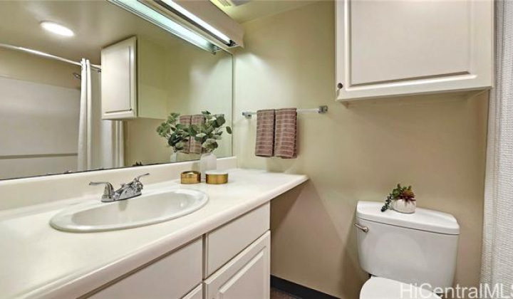 725 Piikoi Street,Honolulu,Hawaii,96814,1 ベッドルーム ベッドルーム,1 バスルームバスルーム,コンド / タウンハウス,Piikoi,2,18368506