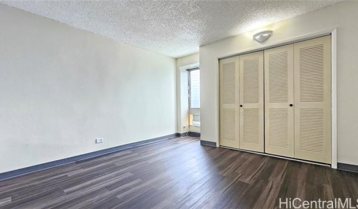 725 Piikoi Street,Honolulu,Hawaii,96814,1 ベッドルーム ベッドルーム,1 バスルームバスルーム,コンド / タウンハウス,Piikoi,2,18368506