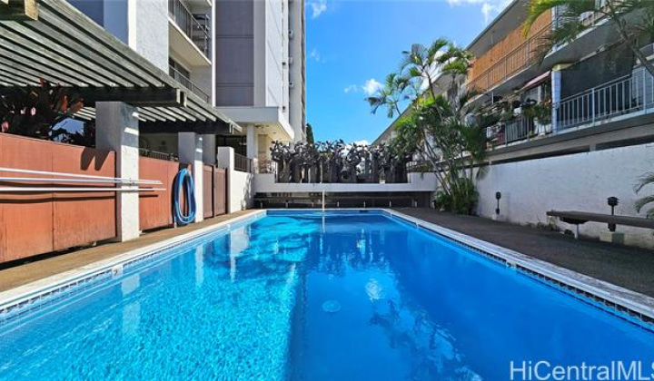 725 Piikoi Street,Honolulu,Hawaii,96814,1 ベッドルーム ベッドルーム,1 バスルームバスルーム,コンド / タウンハウス,Piikoi,2,18368506