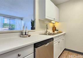 2040 Nuuanu Avenue,Honolulu,Hawaii,96817,1 BathroomBathrooms,Condo/Townhouse,Nuuanu,10,17926831