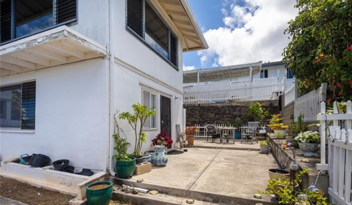 5333 Puahia Place,Honolulu,Hawaii,96821,5 ベッドルーム ベッドルーム,4 バスルームバスルーム,一戸建て,Puahia,18812454