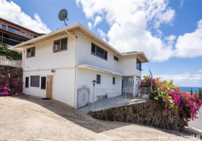 5333 Puahia Place,Honolulu,Hawaii,96821,5 ベッドルーム ベッドルーム,4 バスルームバスルーム,一戸建て,Puahia,18812454