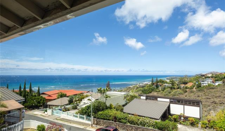 5333 Puahia Place,Honolulu,Hawaii,96821,5 ベッドルーム ベッドルーム,4 バスルームバスルーム,一戸建て,Puahia,18812454