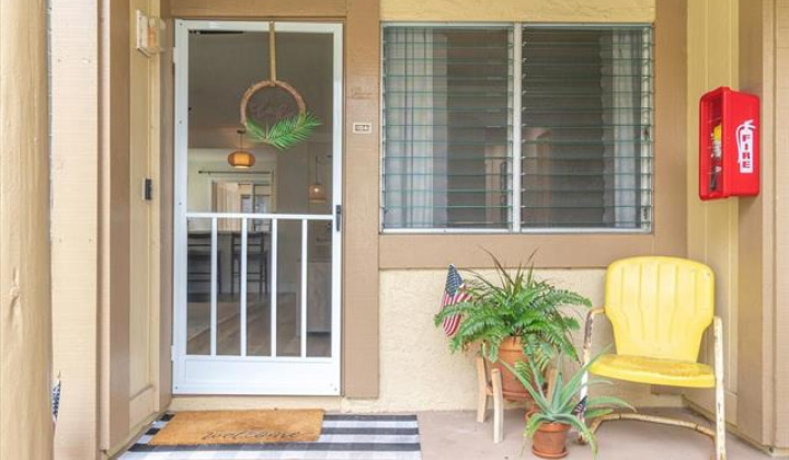 575 Hahaione Street,Honolulu,Hawaii,96825,2 ベッドルーム ベッドルーム,2 バスルームバスルーム,コンド / タウンハウス,Hahaione,1,18368927
