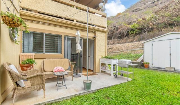 575 Hahaione Street,Honolulu,Hawaii,96825,2 ベッドルーム ベッドルーム,2 バスルームバスルーム,コンド / タウンハウス,Hahaione,1,18368927