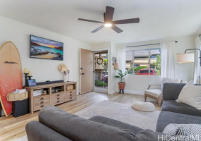 575 Hahaione Street,Honolulu,Hawaii,96825,2 ベッドルーム ベッドルーム,2 バスルームバスルーム,コンド / タウンハウス,Hahaione,1,18368927