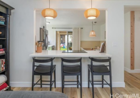 575 Hahaione Street,Honolulu,Hawaii,96825,2 ベッドルーム ベッドルーム,2 バスルームバスルーム,コンド / タウンハウス,Hahaione,1,18368927