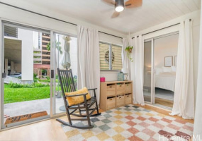 575 Hahaione Street,Honolulu,Hawaii,96825,2 ベッドルーム ベッドルーム,2 バスルームバスルーム,コンド / タウンハウス,Hahaione,1,18368927