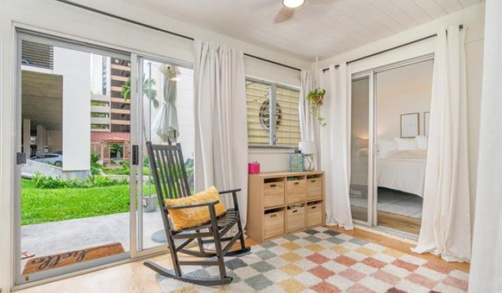 575 Hahaione Street,Honolulu,Hawaii,96825,2 ベッドルーム ベッドルーム,2 バスルームバスルーム,コンド / タウンハウス,Hahaione,1,18368927