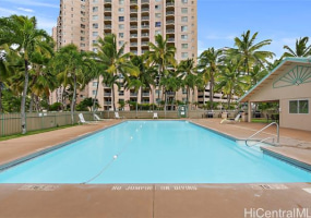1080 Ala Napunani Street,Honolulu,Hawaii,96818,2 ベッドルーム ベッドルーム,2 バスルームバスルーム,コンド / タウンハウス,Ala Napunani,4,18368933
