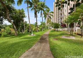 1080 Ala Napunani Street,Honolulu,Hawaii,96818,2 ベッドルーム ベッドルーム,2 バスルームバスルーム,コンド / タウンハウス,Ala Napunani,4,18368933