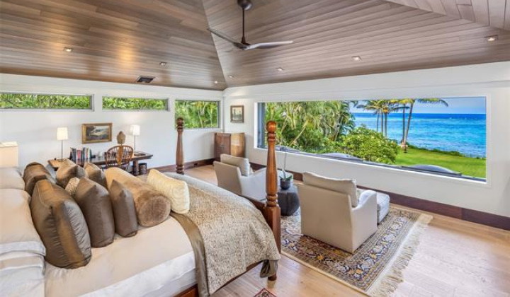 41-471 Kalanianaole Highway,Waimanalo,Hawaii,96795,10 Bedrooms Bedrooms,8 BathroomsBathrooms,Single family,Kalanianaole,18368976