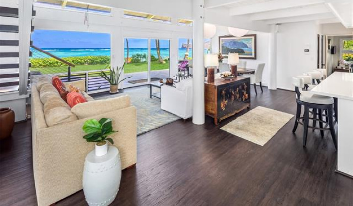 41-471 Kalanianaole Highway,Waimanalo,Hawaii,96795,10 Bedrooms Bedrooms,8 BathroomsBathrooms,Single family,Kalanianaole,18368976