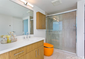 629 Keeaumoku Street,Honolulu,Hawaii,96814,3 Bedrooms Bedrooms,2 BathroomsBathrooms,Condo/Townhouse,Keeaumoku,12,18369404