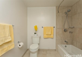 629 Keeaumoku Street,Honolulu,Hawaii,96814,3 Bedrooms Bedrooms,2 BathroomsBathrooms,Condo/Townhouse,Keeaumoku,12,18369404