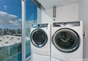 629 Keeaumoku Street,Honolulu,Hawaii,96814,3 Bedrooms Bedrooms,2 BathroomsBathrooms,Condo/Townhouse,Keeaumoku,12,18369404