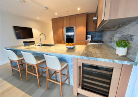 1100 Ala Moana Boulevard,Honolulu,Hawaii,96814,2 Bedrooms Bedrooms,2 BathroomsBathrooms,Condo/Townhouse,Ala Moana,6,18369425