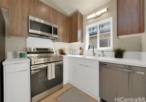 1729 Keeaumoku Street,Honolulu,Hawaii,96822,5 Bedrooms Bedrooms,3 BathroomsBathrooms,Single family,Keeaumoku,18369516