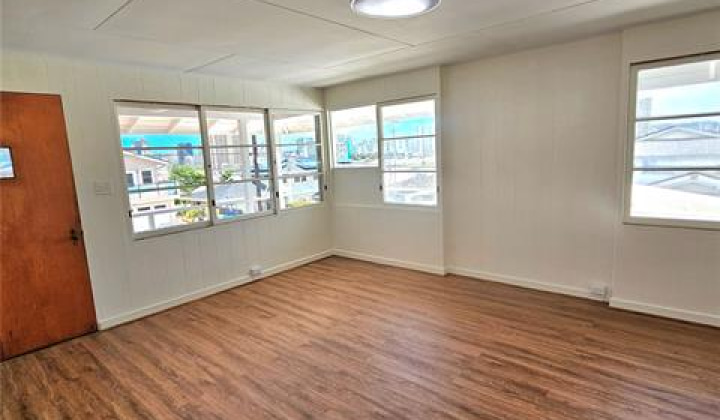 3216 Kaimuki Avenue,Honolulu,Hawaii,96816,5 ベッドルーム ベッドルーム,2 バスルームバスルーム,一戸建て,Kaimuki,18813527