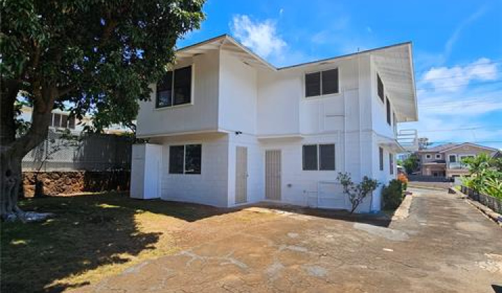3216 Kaimuki Avenue,Honolulu,Hawaii,96816,5 ベッドルーム ベッドルーム,2 バスルームバスルーム,一戸建て,Kaimuki,18813527