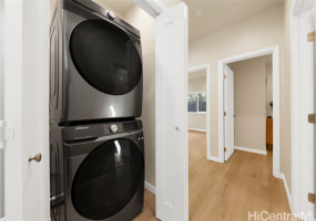 1729 Keeaumoku Street,Honolulu,Hawaii,96822,5 Bedrooms Bedrooms,3 BathroomsBathrooms,Single family,Keeaumoku,18369516