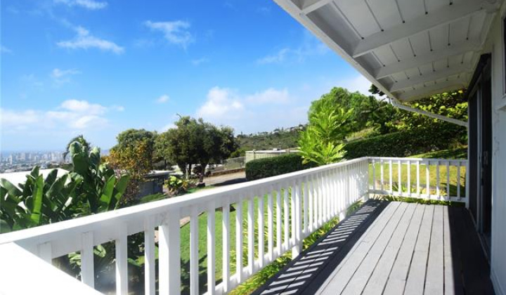 1889 Halekoa Drive,Honolulu,Hawaii,96821,4 ベッドルーム ベッドルーム,3 バスルームバスルーム,一戸建て,Halekoa,18369713