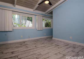 1889 Halekoa Drive,Honolulu,Hawaii,96821,4 ベッドルーム ベッドルーム,3 バスルームバスルーム,一戸建て,Halekoa,18369713