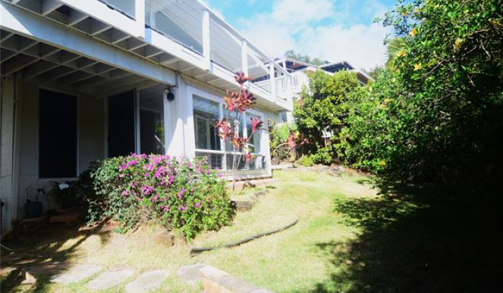 1889 Halekoa Drive,Honolulu,Hawaii,96821,4 ベッドルーム ベッドルーム,3 バスルームバスルーム,一戸建て,Halekoa,18369713