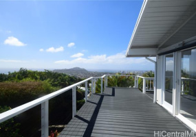 1889 Halekoa Drive,Honolulu,Hawaii,96821,4 ベッドルーム ベッドルーム,3 バスルームバスルーム,一戸建て,Halekoa,18369713