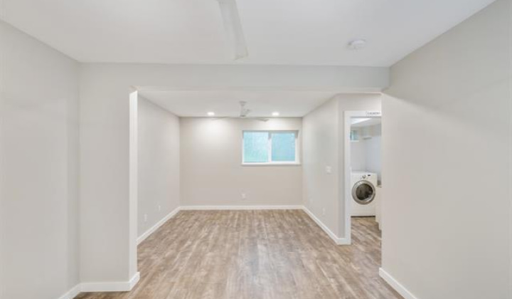 2465 Lamaku Place,Honolulu,Hawaii,96816,3 ベッドルーム ベッドルーム,2 バスルームバスルーム,一戸建て,Lamaku,18370014