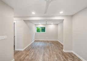 2465 Lamaku Place,Honolulu,Hawaii,96816,3 ベッドルーム ベッドルーム,2 バスルームバスルーム,一戸建て,Lamaku,18370014