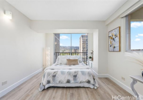 2440 Kuhio Avenue,Honolulu,Hawaii,96815,1 ベッドルーム ベッドルーム,1 バスルームバスルーム,コンド / タウンハウス,Kuhio,11,18370232