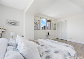 2440 Kuhio Avenue,Honolulu,Hawaii,96815,1 ベッドルーム ベッドルーム,1 バスルームバスルーム,コンド / タウンハウス,Kuhio,11,18370232
