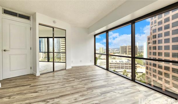 1088 Bishop Street,Honolulu,Hawaii,96813,1 ベッドルーム ベッドルーム,1 バスルームバスルーム,コンド / タウンハウス,Bishop,14,18370259