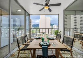 1226 Alexander Street,Honolulu,Hawaii,96826,2 ベッドルーム ベッドルーム,1 バスルームバスルーム,コンド / タウンハウス,Alexander,9,18370433