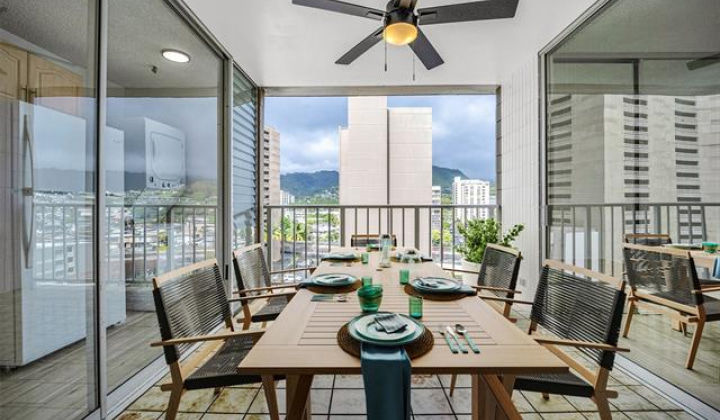1226 Alexander Street,Honolulu,Hawaii,96826,2 ベッドルーム ベッドルーム,1 バスルームバスルーム,コンド / タウンハウス,Alexander,9,18370433