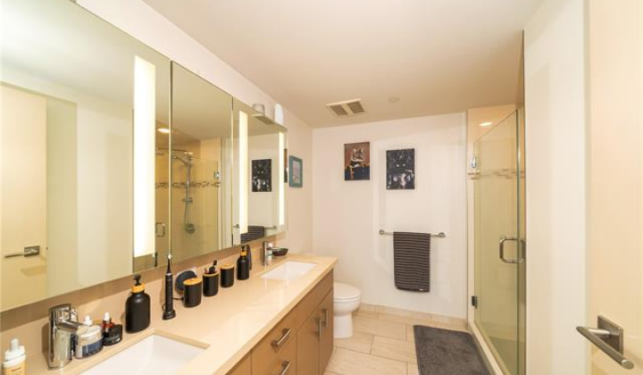 555 South Street,Honolulu,Hawaii,96813,2 Bedrooms Bedrooms,2 BathroomsBathrooms,Condo/Townhouse,South,40,18370686