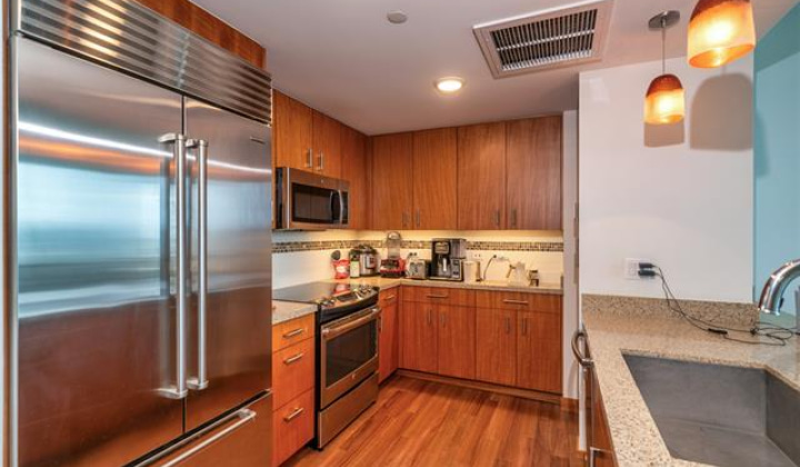 555 South Street,Honolulu,Hawaii,96813,2 Bedrooms Bedrooms,2 BathroomsBathrooms,Condo/Townhouse,South,40,18370686