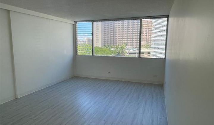 1121 Ala Napunani Street,Honolulu,Hawaii,96818,2 ベッドルーム ベッドルーム,1 バスルームバスルーム,コンド / タウンハウス,Ala Napunani,5,18370870