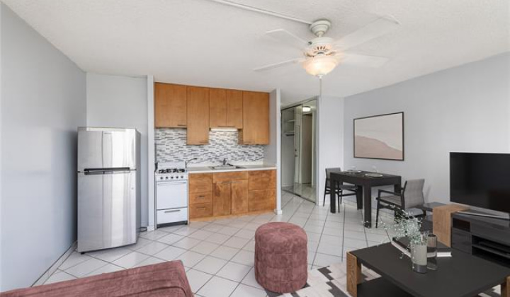 1550 Wilder Avenue,Honolulu,Hawaii,96822,1 BathroomBathrooms,Condo/Townhouse,Wilder,8,18370881