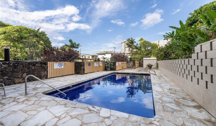 1550 Wilder Avenue,Honolulu,Hawaii,96822,1 BathroomBathrooms,Condo/Townhouse,Wilder,8,18370881