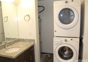 988 Halekauwila Street,Honolulu,Hawaii,96814,1 Bedroom Bedrooms,1 BathroomBathrooms,Condo/Townhouse,Halekauwila,10,18371009