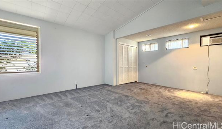 104 Waialeale Street,Honolulu,Hawaii,96825,3 Bedrooms Bedrooms,2 BathroomsBathrooms,Single family,Waialeale,18371243